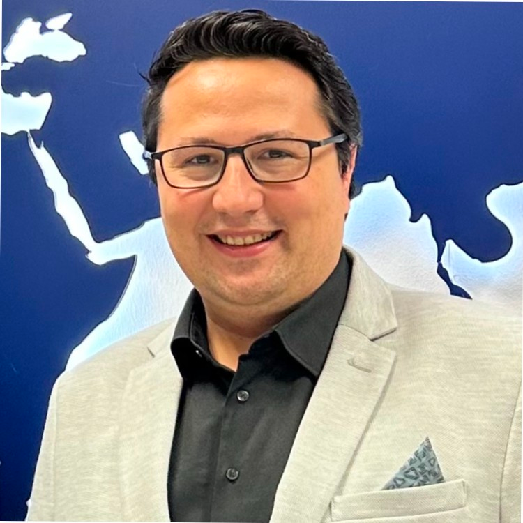 Uzay Çetin